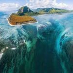 Mauritius Underwater Waterfall